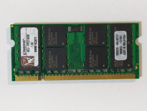 Kingston 2GB DDR2 667MHz laptop / notebook memória