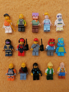 LEGO figurák 15db egyben Ingyen Foxpost