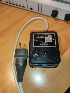 LEITZ WETZLAR REROW TRANSFORMER FOR LAMP MICROSCOPE 220V/AC - 5-6-8 VAC hálózati adapter