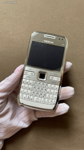 Nokia E72 - kártyafüggetlen - fehér