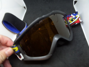 Uvex  (eredeti) unisex gyerek snowboard / síszemüveg
