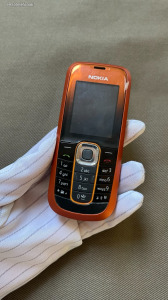 Nokia 2600 Classic - kártyafüggetlen - narancssárga