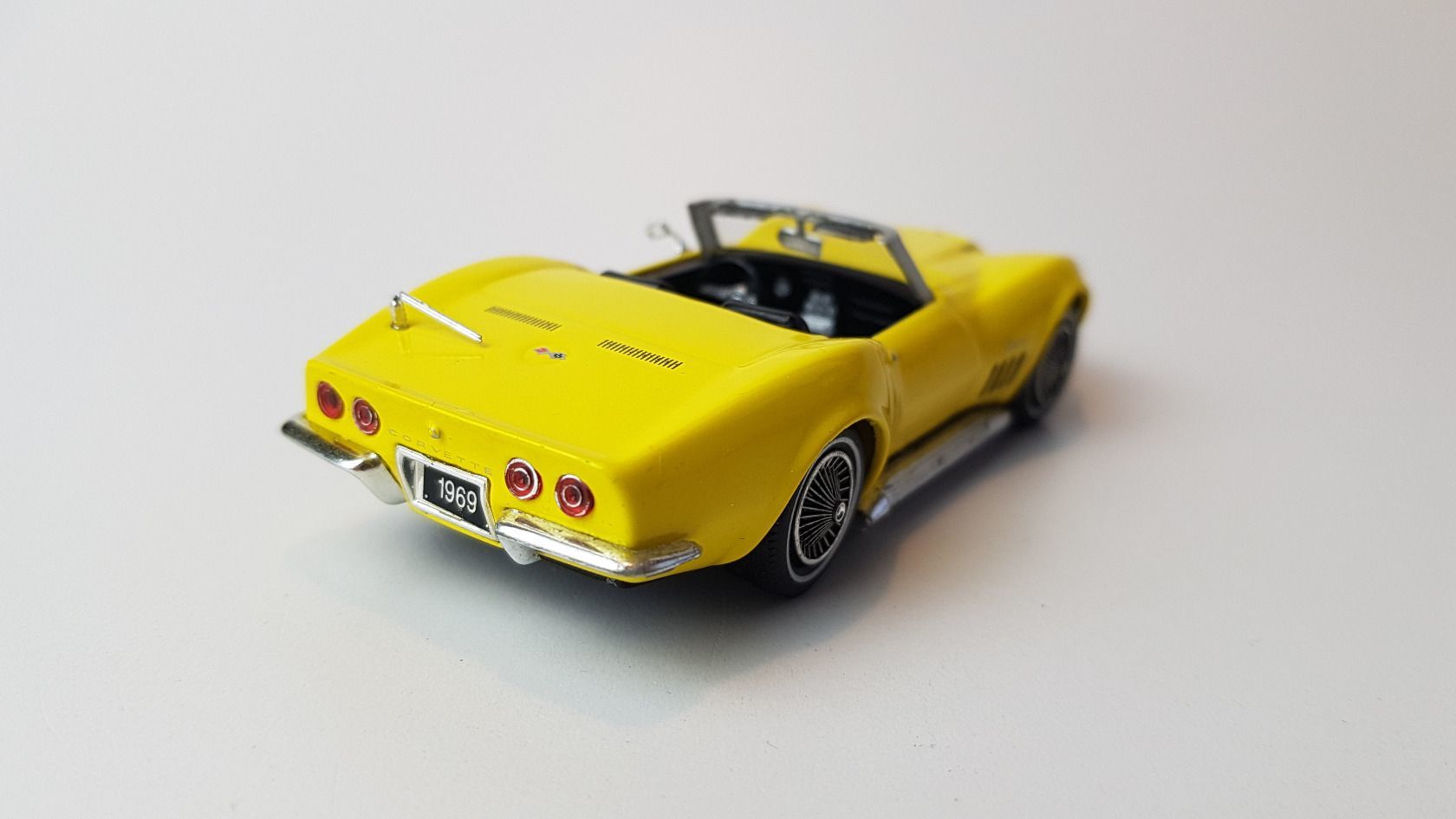 CORVETTE CONVERTIBLE 1/25 ERTL 6063eo 1989 burago polistil solido CORVETTE CONVERTIBLE 1/25 ERTL 6063eo 1989 burago polistil solido