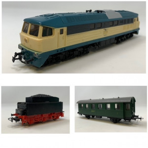 3db H0 Dízelmozdony BR 130, Személyvagon SNCF zöld, Szerkocsi  játék vasútmodell 1 FT NMÁ