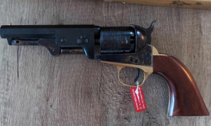 Uberti Colt Navy sheriffe revolver