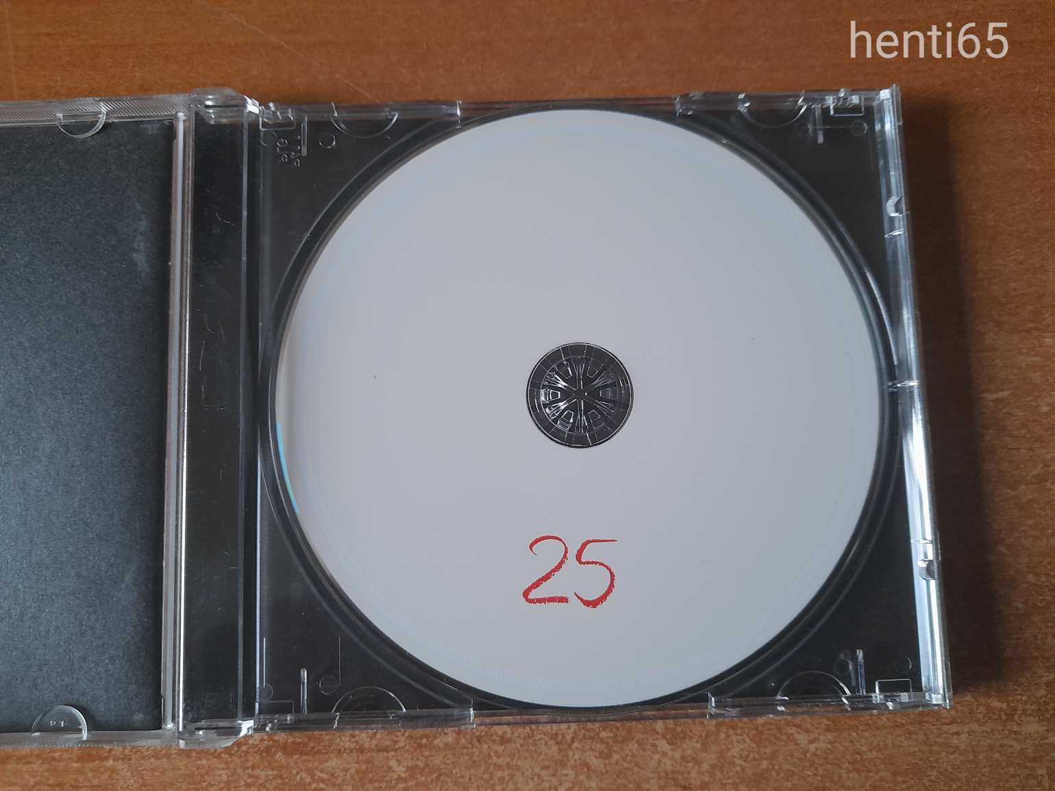 Adele  -  25                 CD  !!!