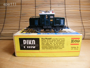 H0 Piko E 69 villanymozdony jó működéssel, dobozában, vasútmodell