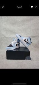 Nike Air Jordan 1 Mid Ice Blue