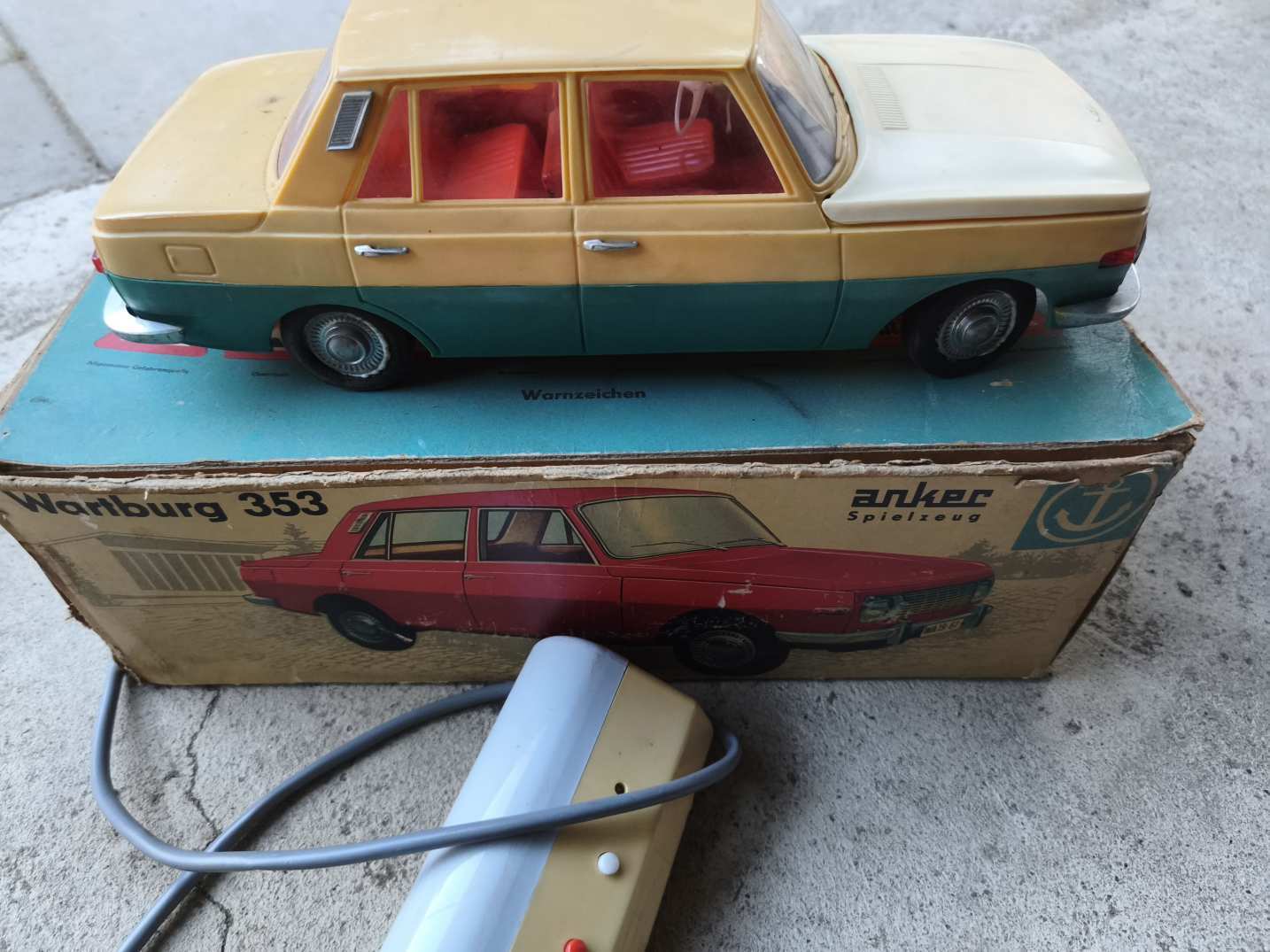 Távos Wartburg piko anker távirányítós warez