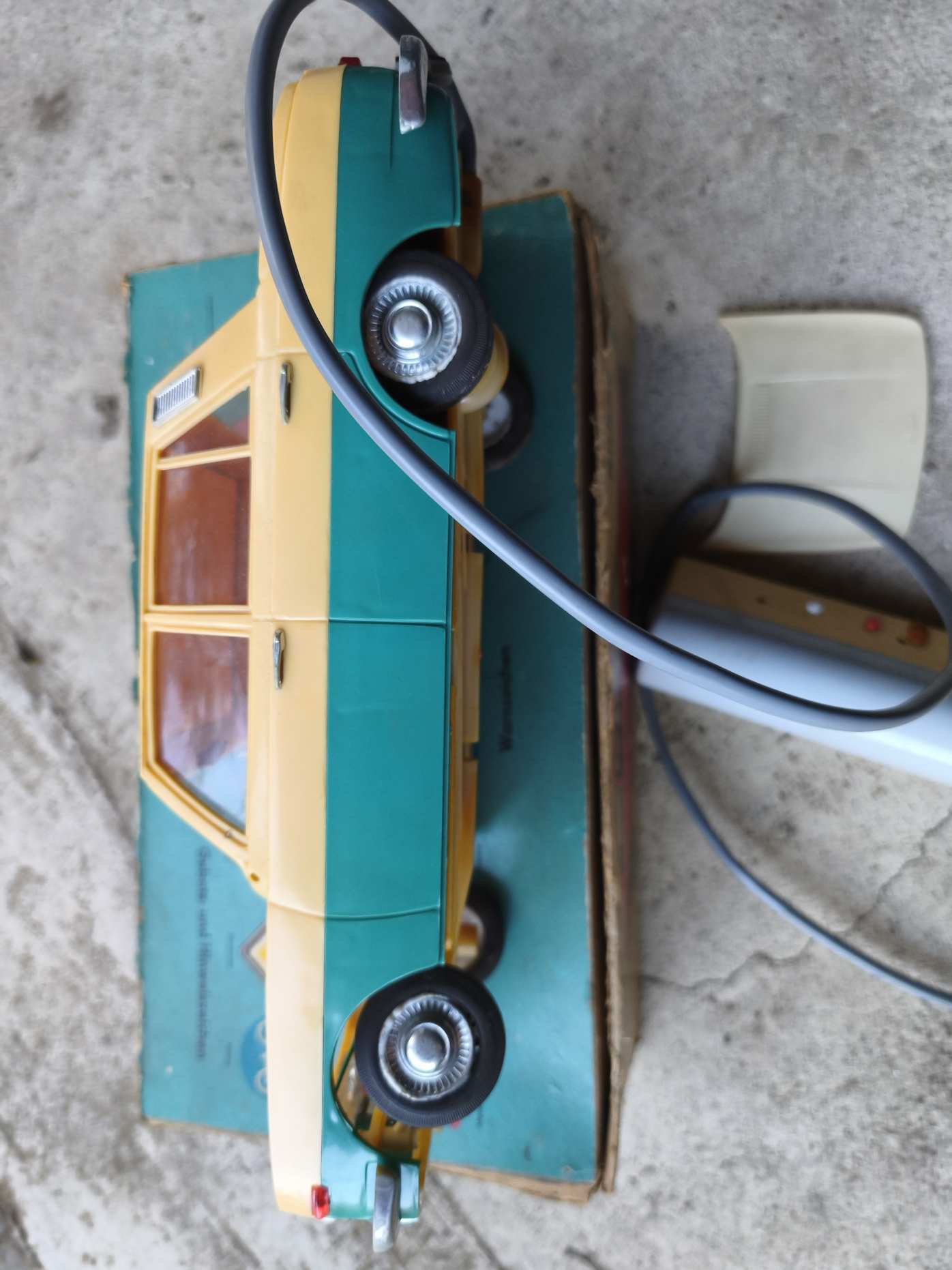 Távos Wartburg piko anker távirányítós warez