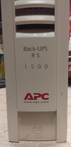 APC Back-UPS 1500VA szünetmentes HIBÁS!!! (vizet kapott!)