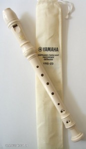 Yamaha YRS 23 germán fogású szoprán furulya - Vatera.hu Kép