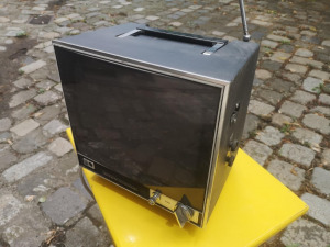 Vintage SONY 110 UET tranzisztoros, hordozható TV